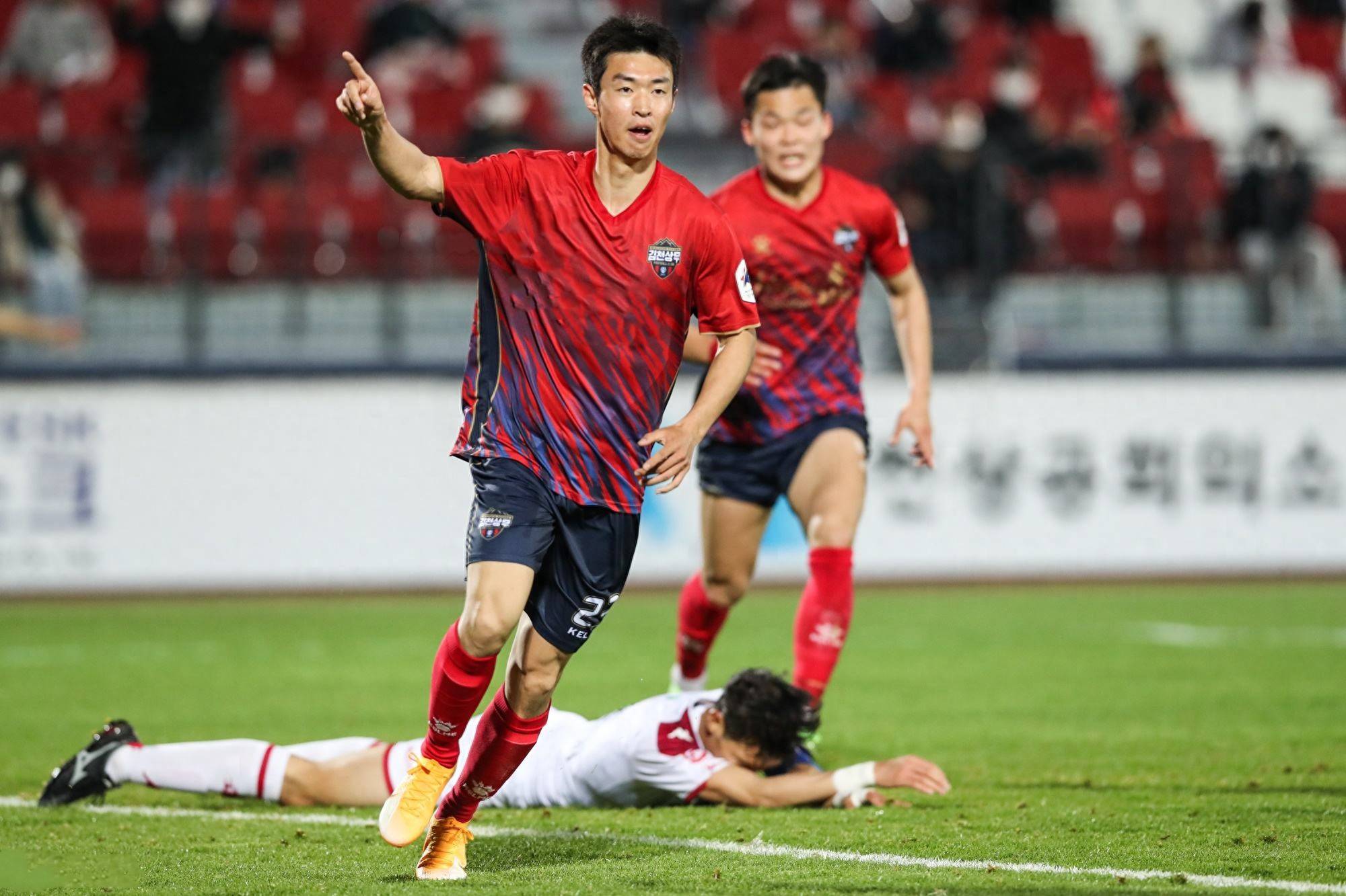 韩职联、欧冠赛事解读:光州FC对阵金泉尚武、里加足校对阵马尔默